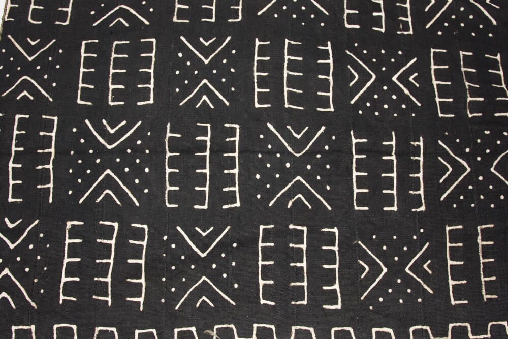 MC256 - Black and White Handcrafted Mud cloth fabric from Mali |African fabric - Tess World Designs